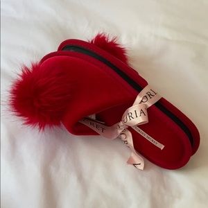 Brand new never worn Victoria’s Secret slippers